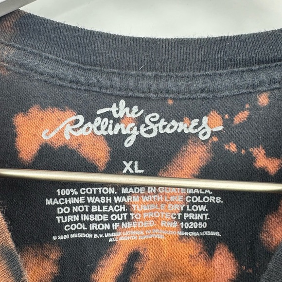 The Rolling Stones Custom Bleach Splatter Short Sleeve Shirt Size XL Upcycled - Picture 8 of 10
